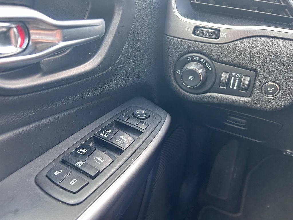2021 Jeep Cherokee Latitude Lux 4x4