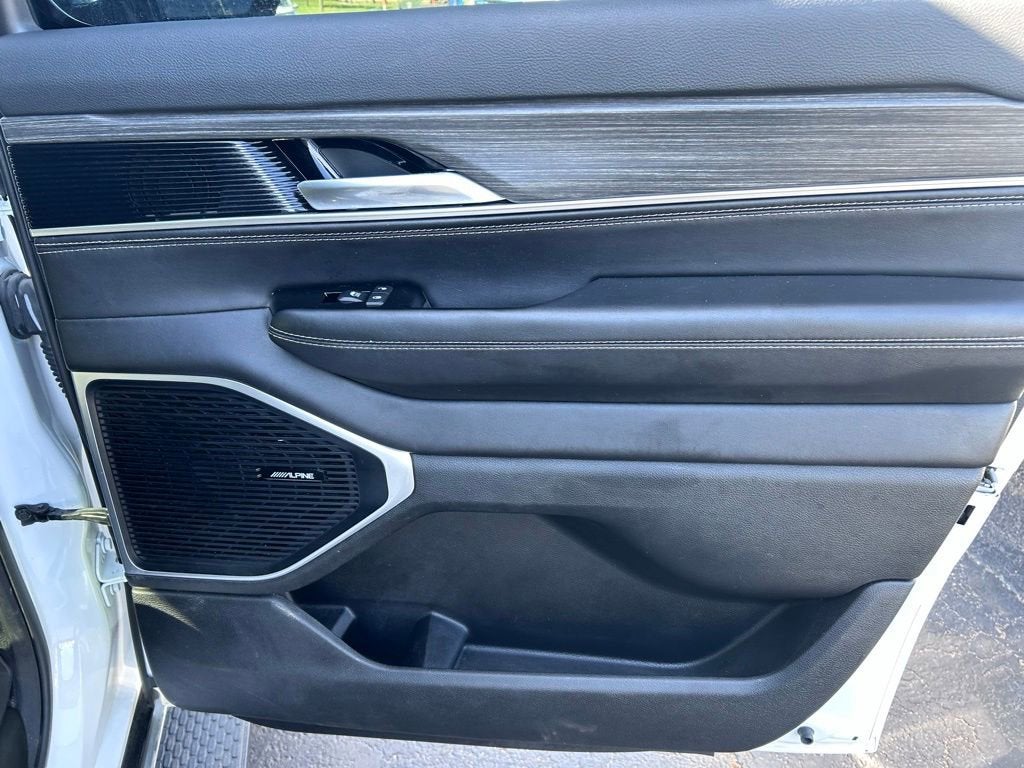 2023 Jeep Wagoneer L Series II
