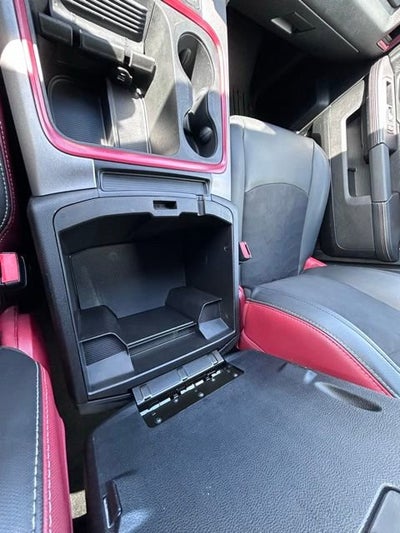 2017 RAM 1500 Rebel Crew Cab 4x4 5'7" Box