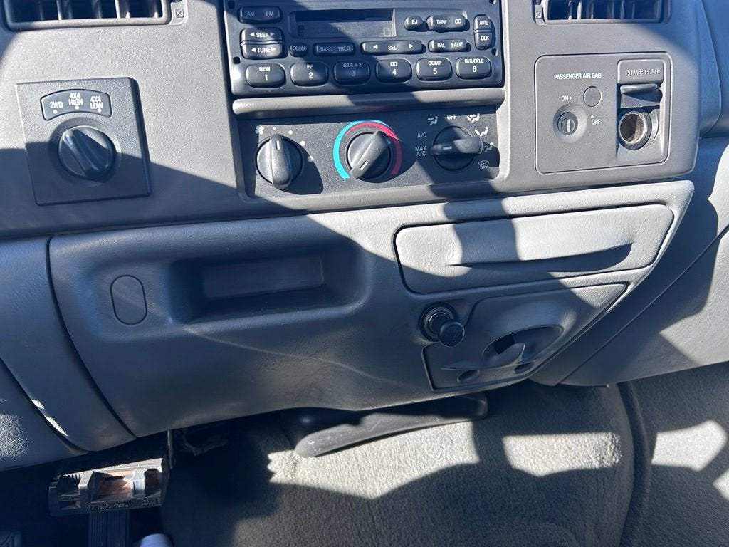 2003 Ford Super Duty F-250 XL