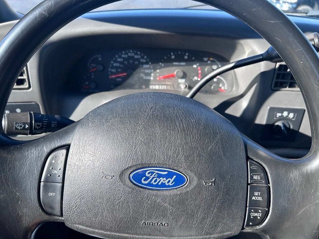2003 Ford Super Duty F-250 XL