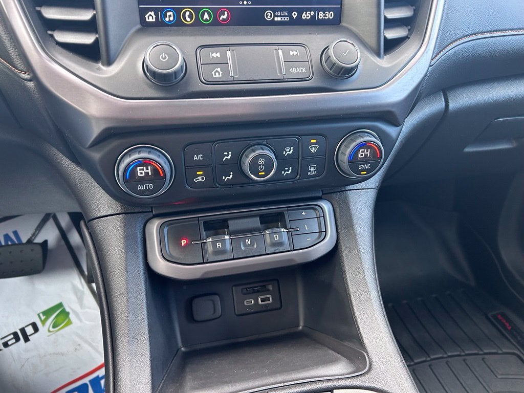 2023 GMC Acadia AT4
