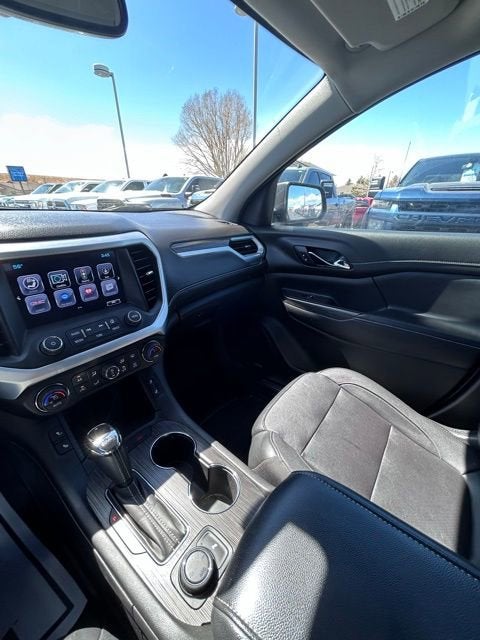 2019 GMC Acadia SLT