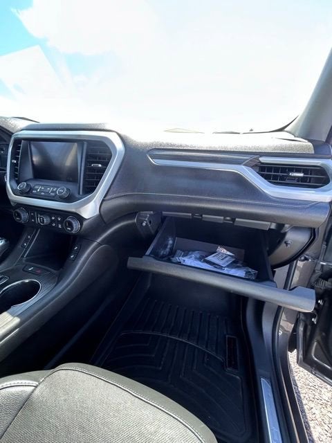 2019 GMC Acadia SLT