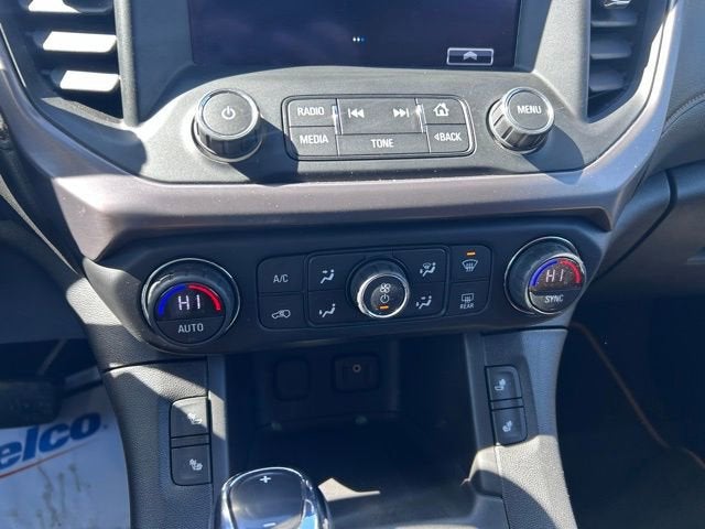 2017 GMC Acadia SLT