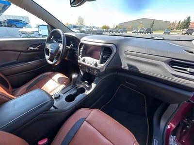 2017 GMC Acadia SLT