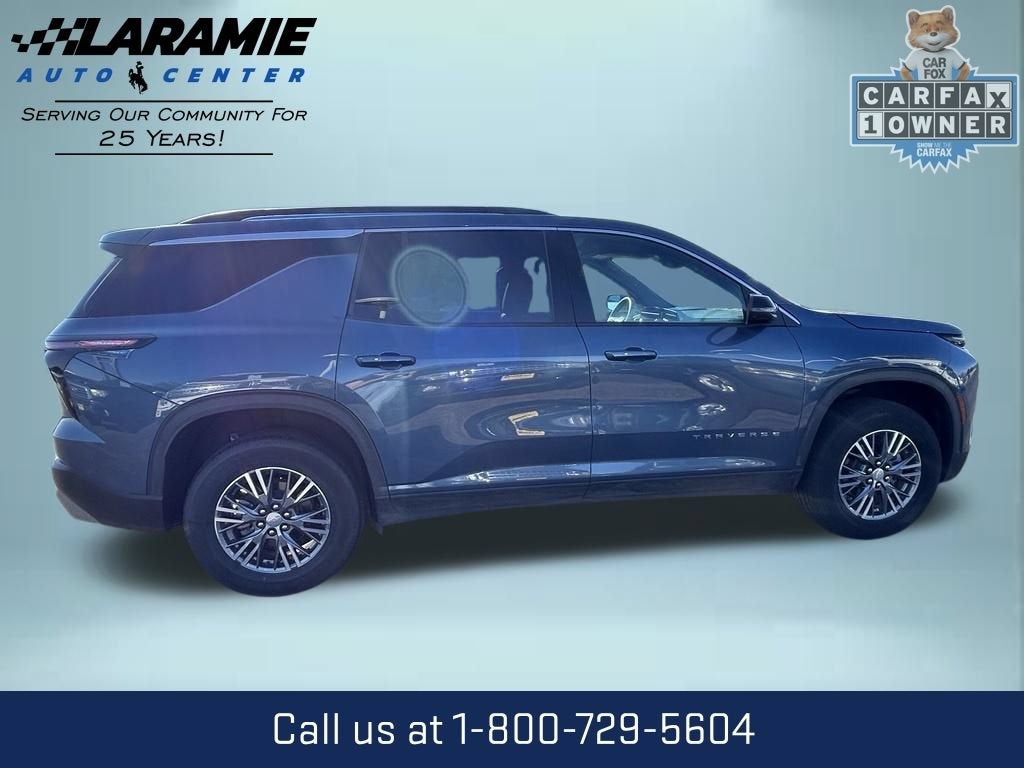 2025 Chevrolet Traverse LT