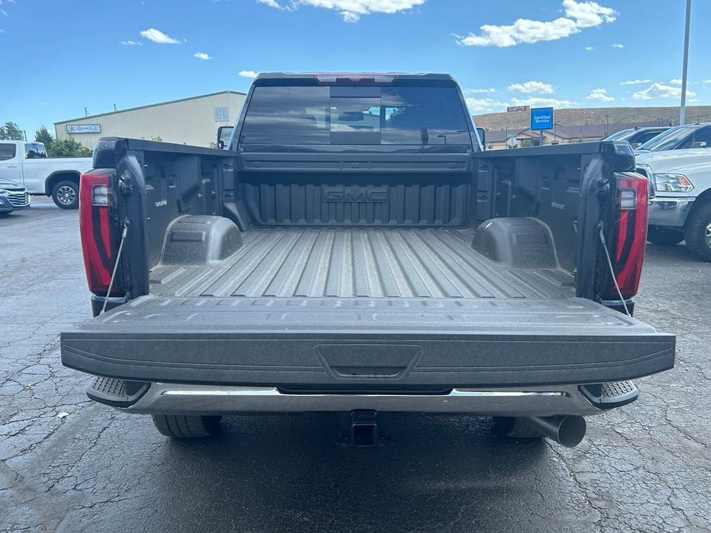 2026 GMC Sierra 3500 HD SLT