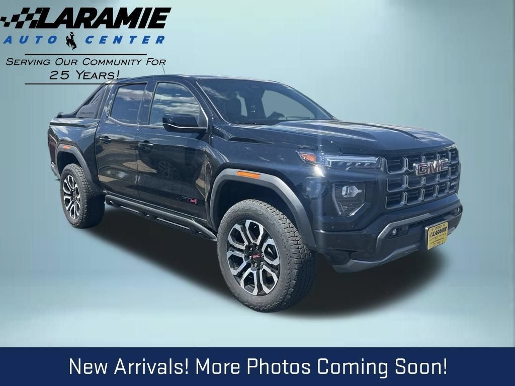 2025 GMC Canyon AT4