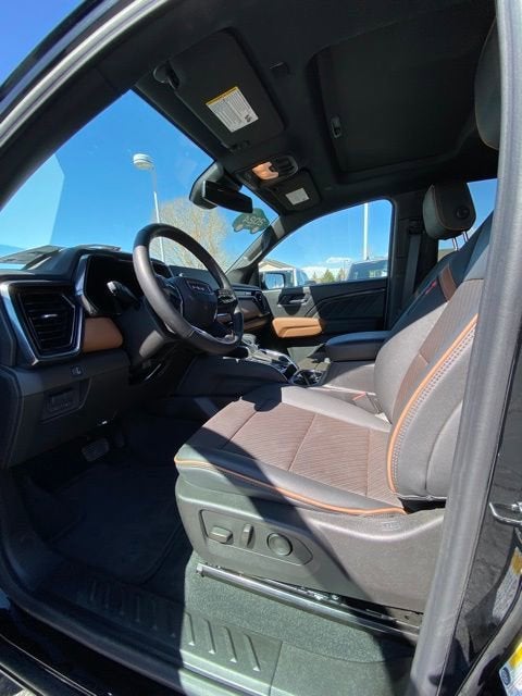 2024 GMC Canyon AT4
