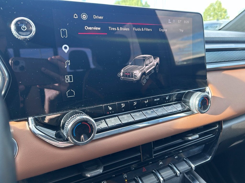 2023 GMC Canyon 4WD AT4