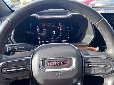 2023 GMC Canyon 4WD AT4