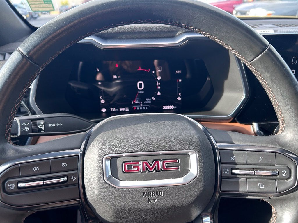 2023 GMC Canyon 4WD AT4