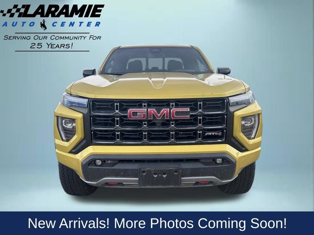 2023 GMC Canyon 4WD AT4