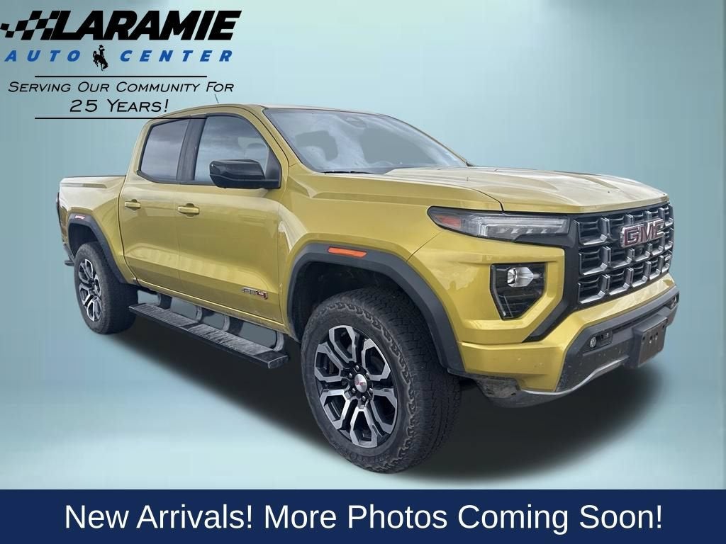 2023 GMC Canyon 4WD AT4