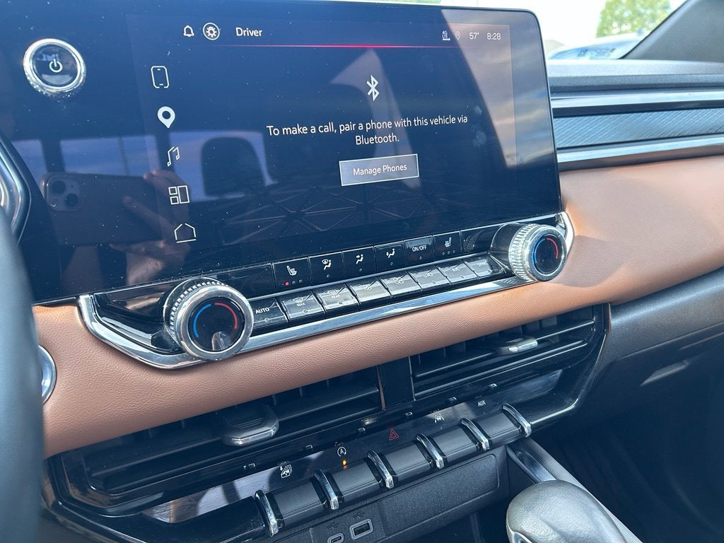 2023 GMC Canyon 4WD AT4