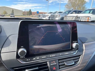 2025 Nissan Altima SV FWD