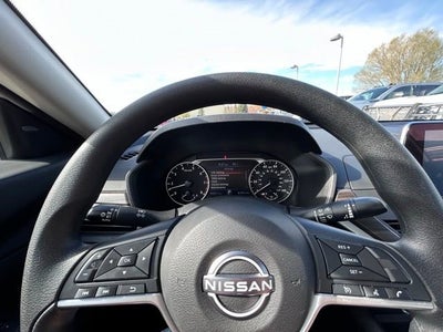 2025 Nissan Altima SV FWD
