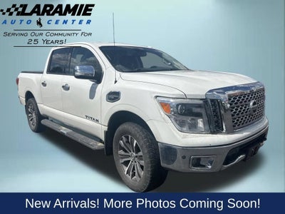 2017 Nissan TITAN SL