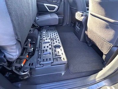 2023 Nissan TITAN Crew Cab SV 4x4