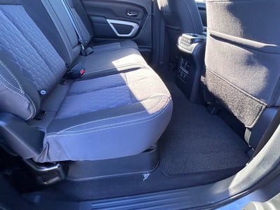2023 Nissan TITAN Crew Cab SV 4x4