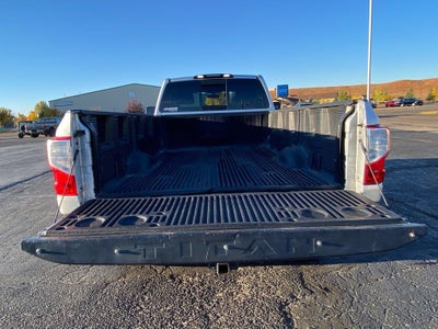 2017 Nissan TITAN XD SV