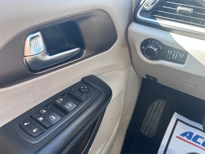 2020 Chrysler Voyager LXI