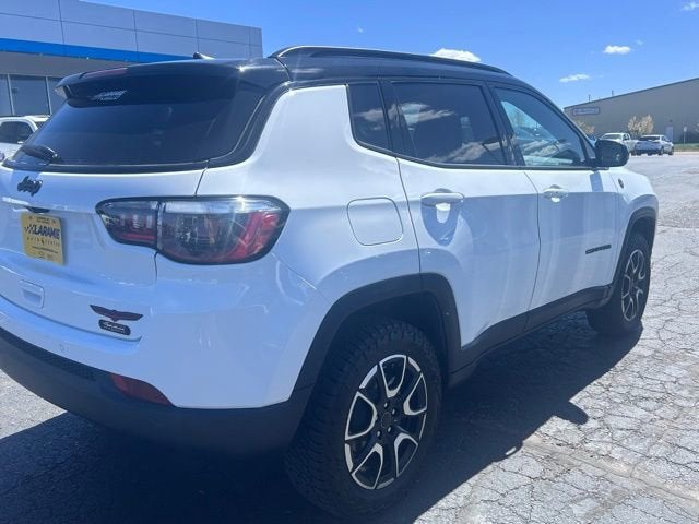2025 Jeep Compass Trailhawk