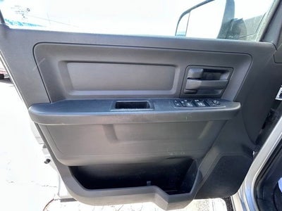 2018 RAM 2500 Tradesman Crew Cab 4x4 8' Box