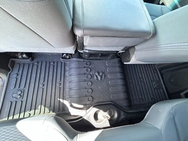 2018 RAM 2500 Tradesman Crew Cab 4x4 8' Box