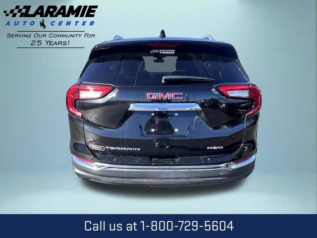 2024 GMC Terrain SLT