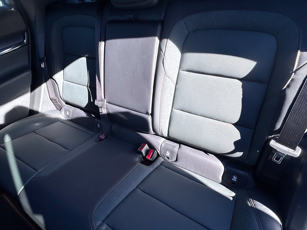 2027 GMC Terrain AT4 - Photo 35
