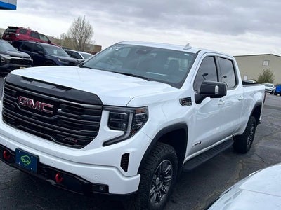 2025 GMC Sierra 1500 AT4