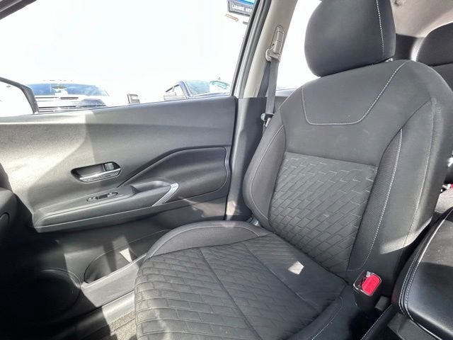 2023 Nissan Kicks SV Xtronic CVT