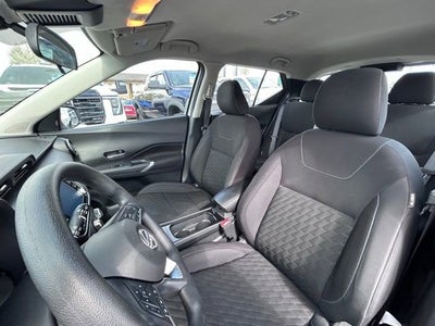 2023 Nissan Kicks SV Xtronic CVT