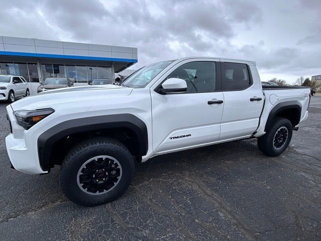 2025 Toyota Tacoma 4WD SR