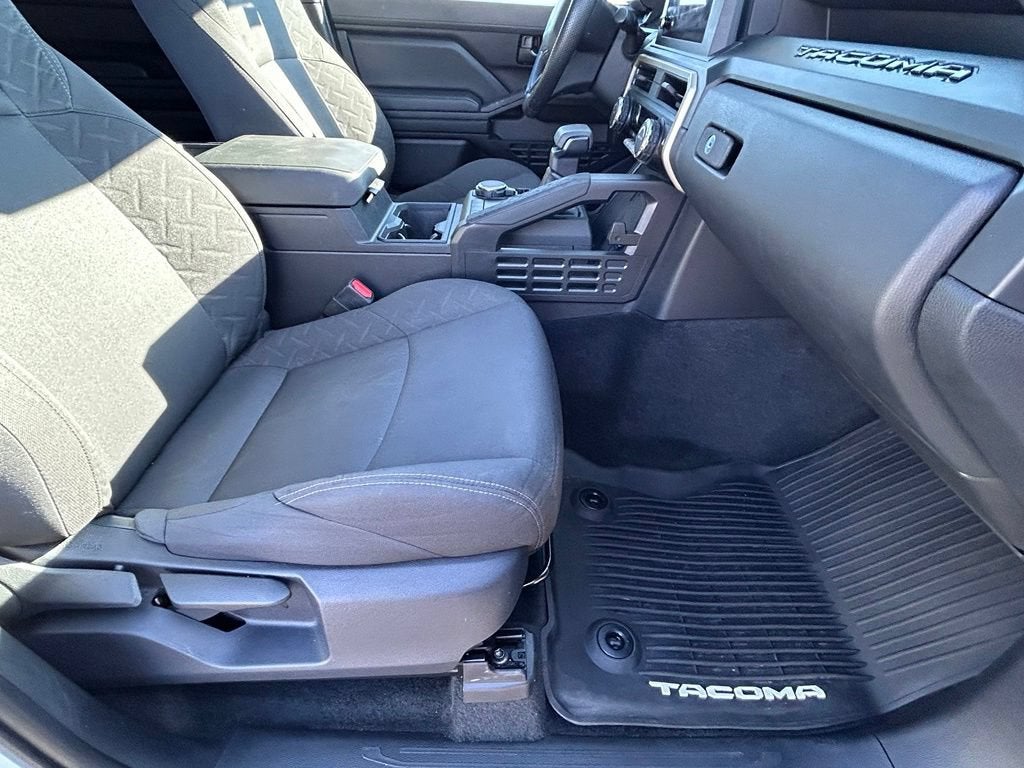2025 Toyota Tacoma SR
