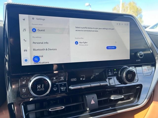 2024 Toyota Highlander Hybrid Platinum
