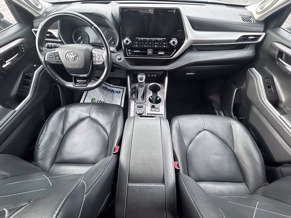 2021 Toyota Highlander Platinum