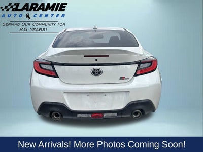 2025 Toyota GR86 Premium