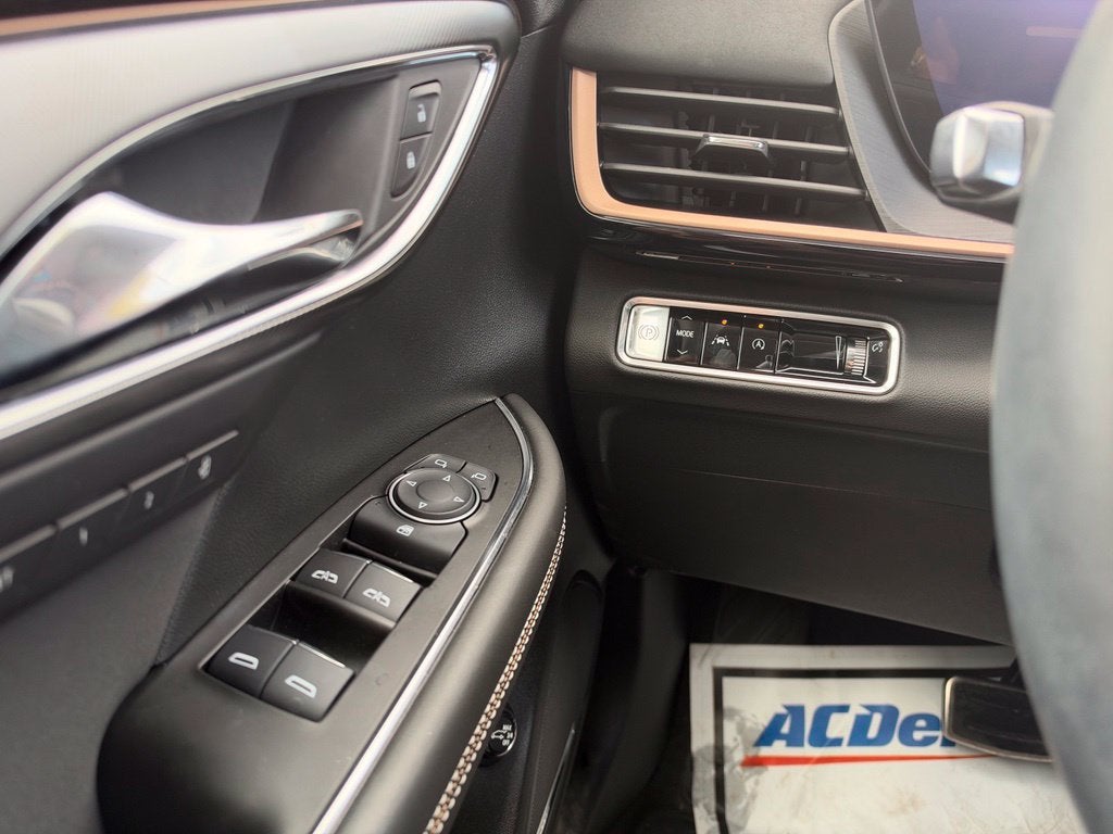 2025 Buick Envision Sport Touring - Photo 22