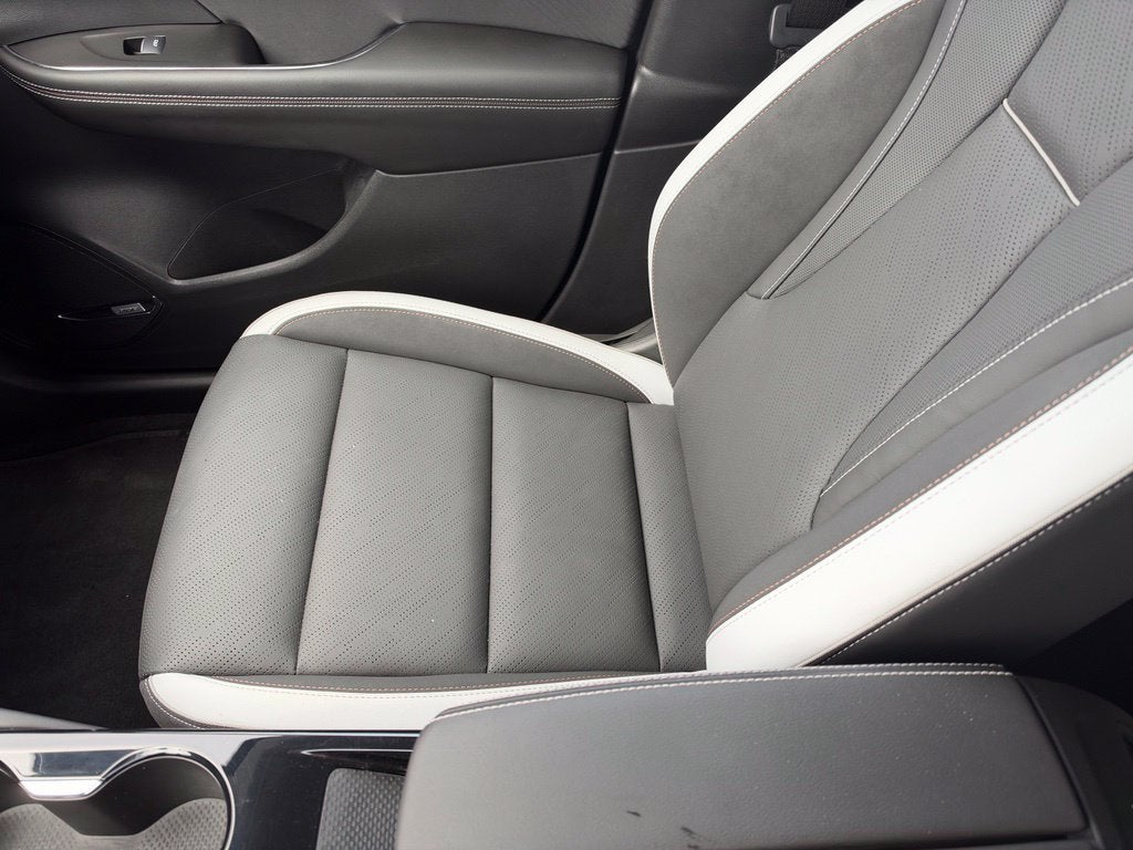 2025 Buick Envision Sport Touring - Photo 24