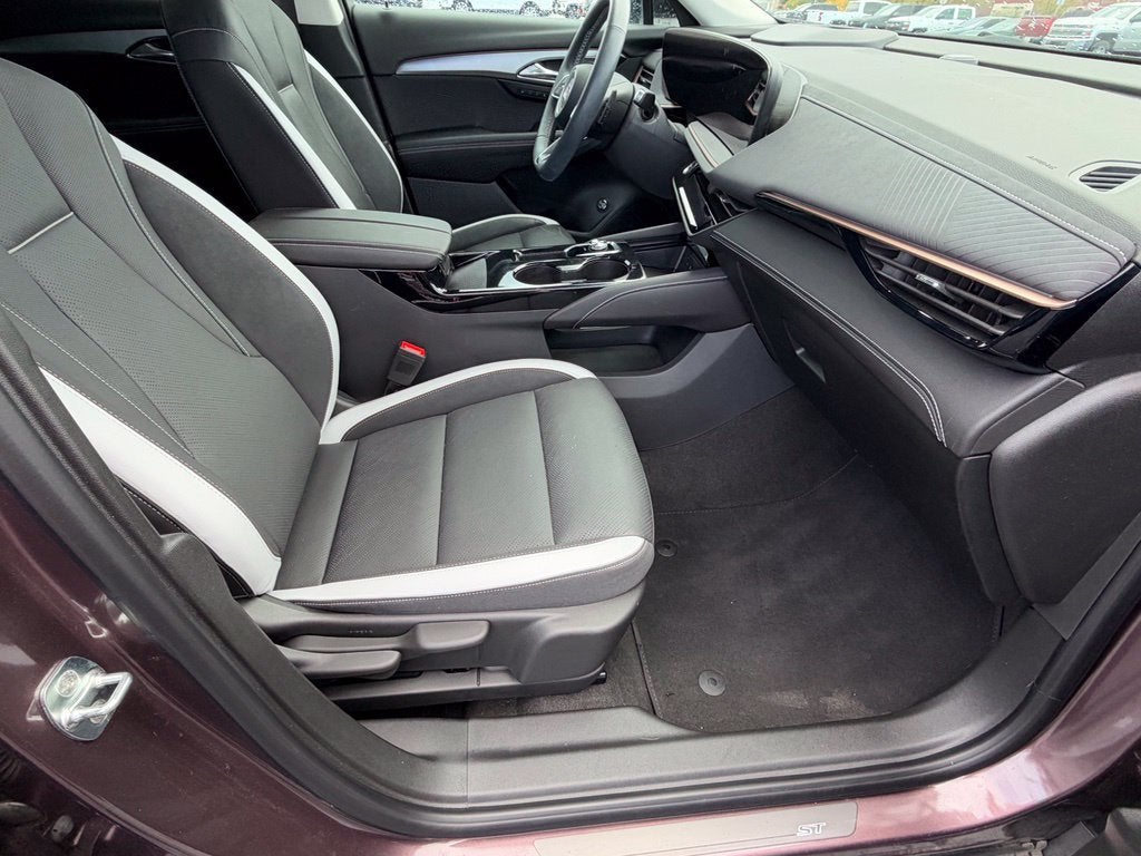 2025 Buick Envision Sport Touring - Photo 36